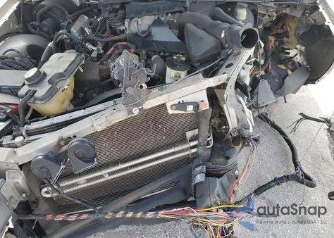 2006 Mercury Grand Marquis Gs from USA, damaged, VIN 2MEFM74V16X610298